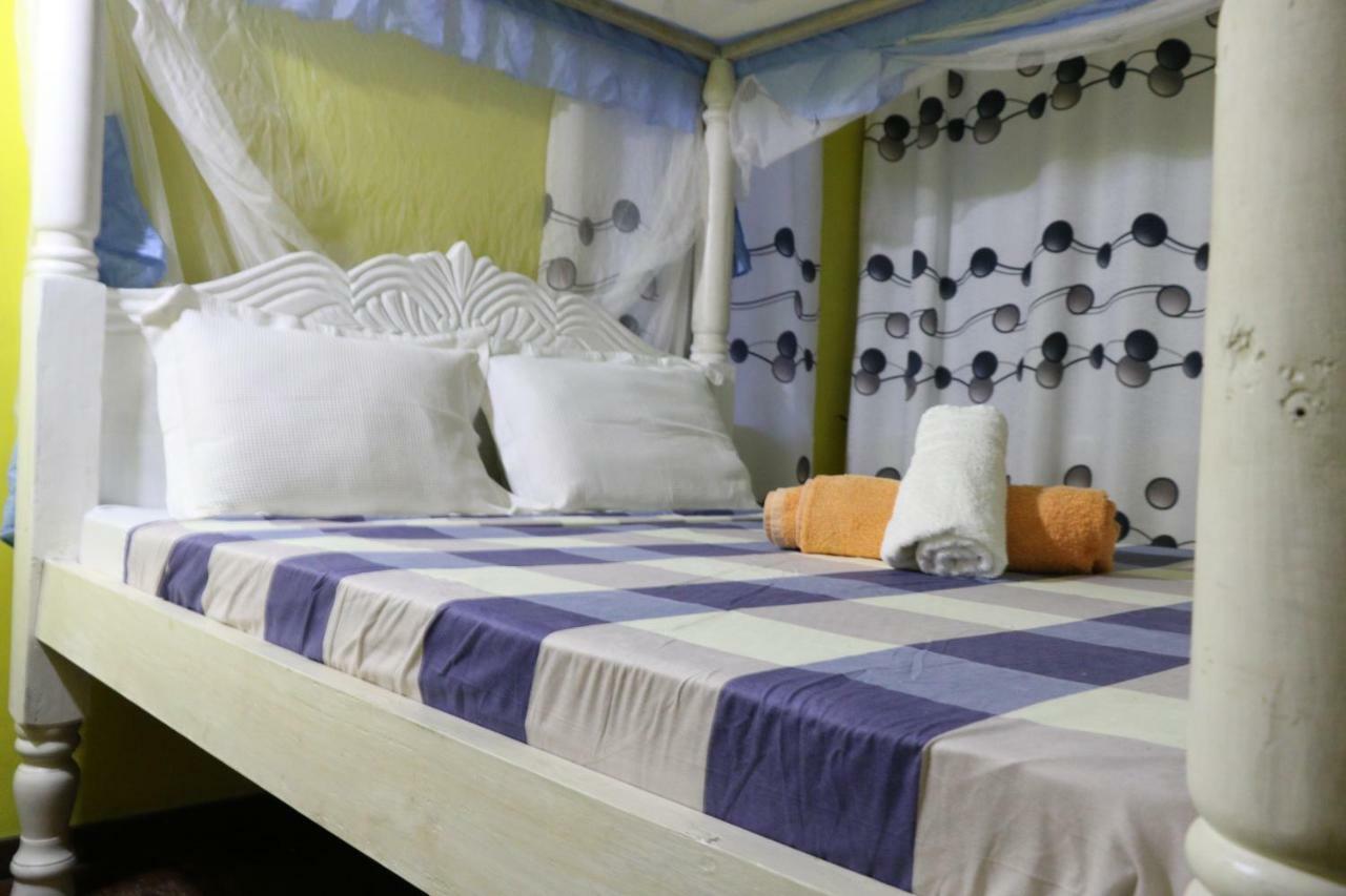 Jua Baharini Bed & Breakfast Malindi Exterior photo
